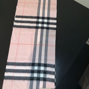 Burberry scarf